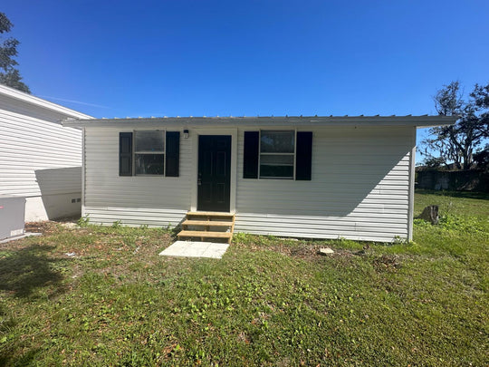 Single Family + Studio / Zephyrhills