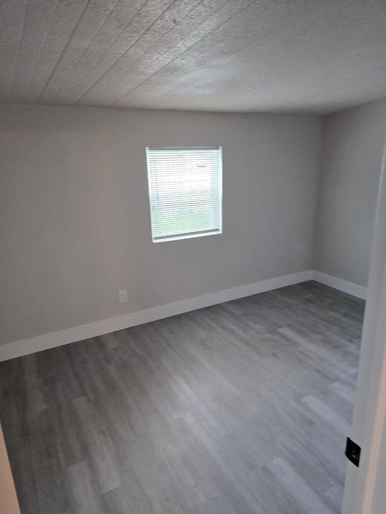 Home for Rent in Zephyrhills, FL 33541