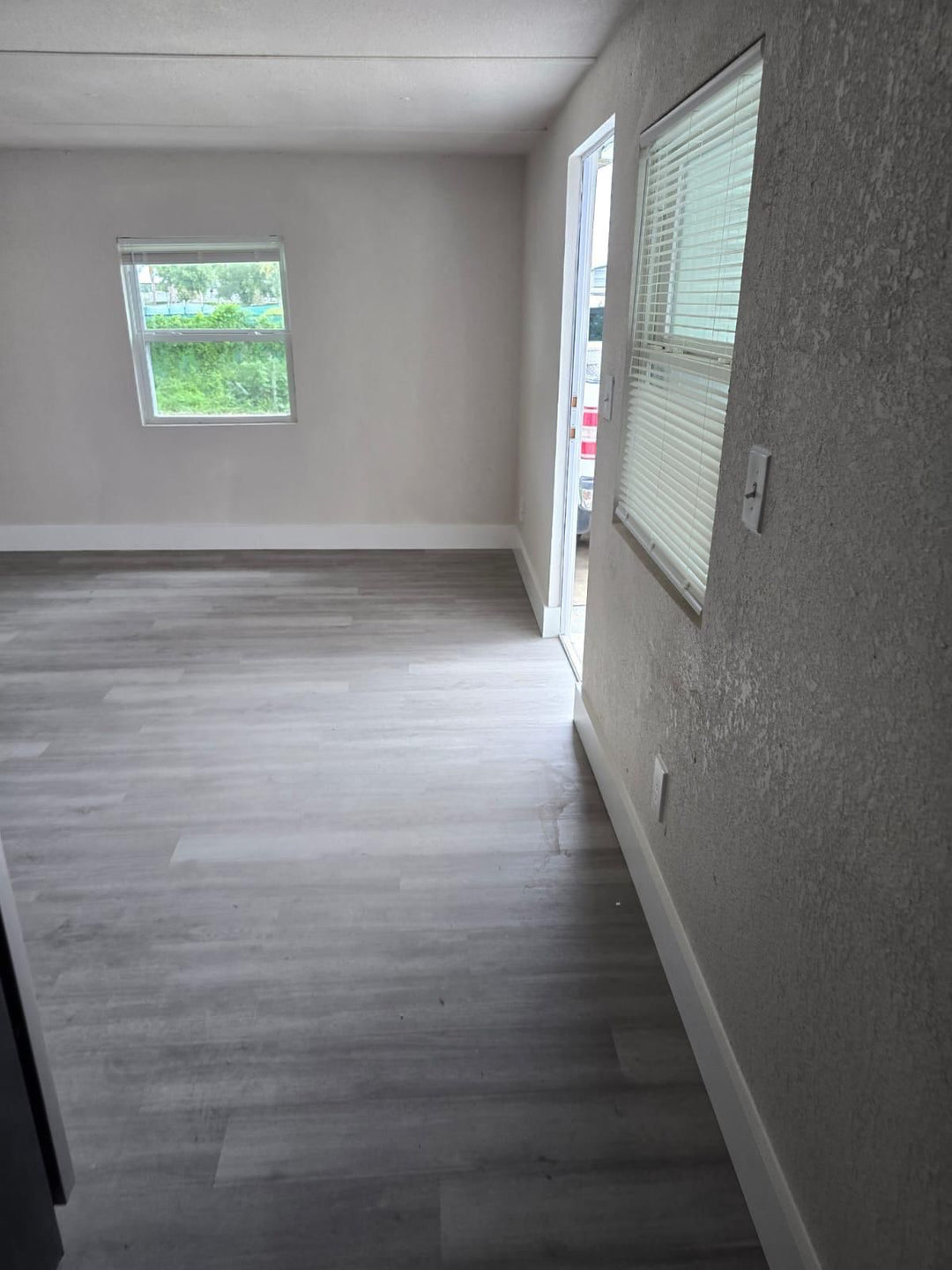 Home for Rent in Zephyrhills, FL 33541