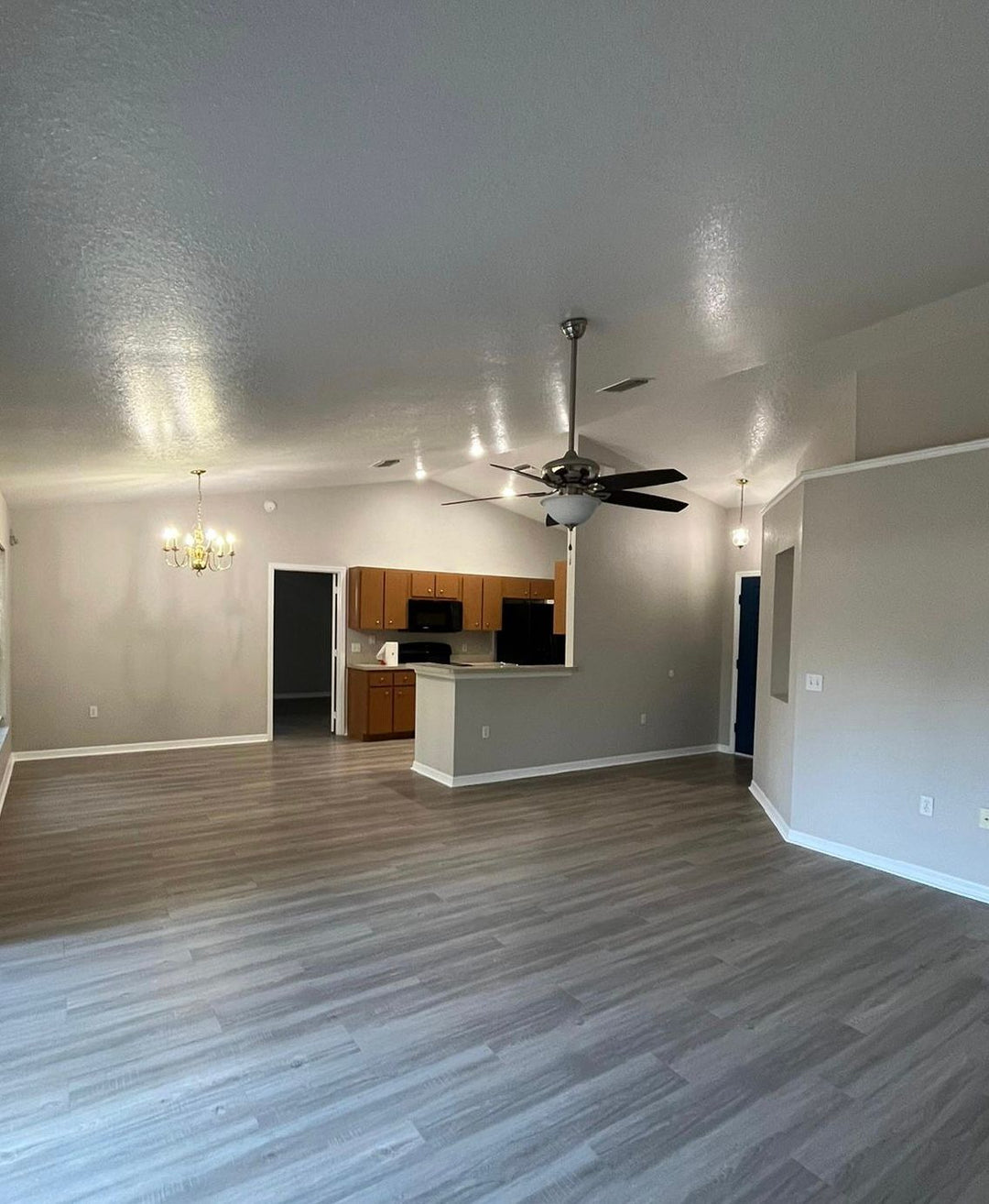 Home for Rent in Ocala, FL 34472